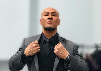 Dinobatkan Sebagai The Father of Youtube, Deddy Corbuzier: Emaknya Siapa?
