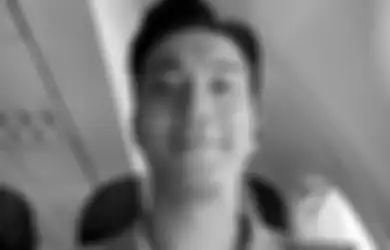 Live Instagram Jajan Mi Instan di Minimarket, Siwon Super Junior Dikawal Ketat Bodiguard, Penjaga Kasir: Ada yang Pura-pura Belanja Biar Bisa Foto Bareng