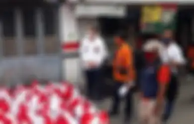 Meski 'Disaksikan' Jokowi, Anies Baswedan dan Para Menteri Gontok-gontokan soal Data Bansos Warga Miskin di DKI, Begini 'Kekacauannya'