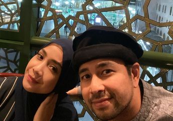 Pakai Hijab Syari Saat Umrah di Tanah Suci, Nagita Slavina Pakai Bros Mungil Bertabur Kristal Warna-warni Berharga Fantastis, Netizen Langsung Ngelus Dada: Brosnya Gaji Gue 2 Bulan!