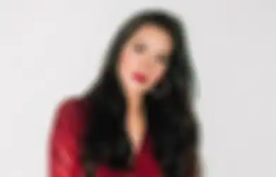 Bangga! Wajah Raisa Muncul di Times Square Wakili Perempuan Indonesia