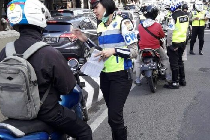 Ilustrasi razia kendaraan bermotor.