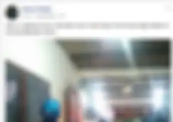 Halah! Udah Bosen Lewat Trotoar, Pengendara Motor Seruduk Tempat Ini
