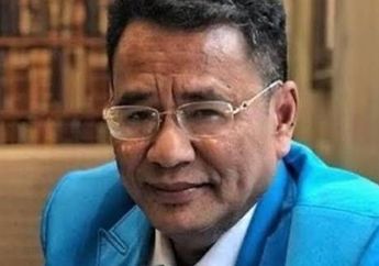 Darahnya Mendidih Lihat Ibu Kandung Direndahkan di Tempat Umum, Hotman Paris Langsung Lempar Duit Ratusan Dollar ke Muka Pelayan: Bule Matre !