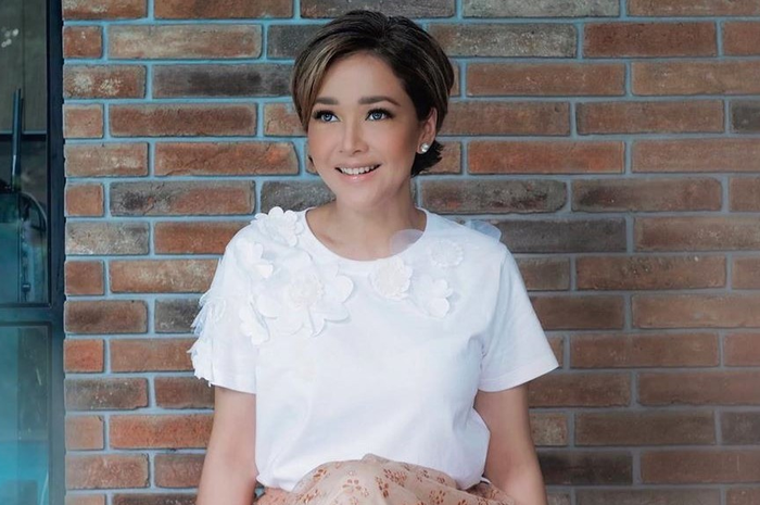 Berlinang air mata, tangisan Maia Estanty pecah kenang pahitnya masa  lalunya, tangannya bergetar rela lakukan hal ini demi sang putra!