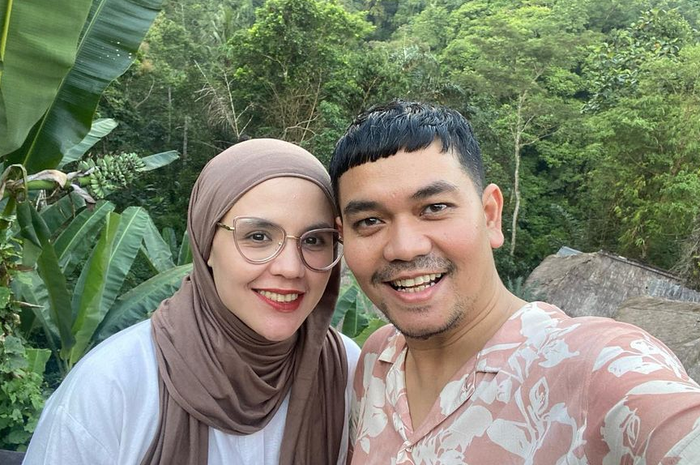 Lebih dari sebulan bercerai dari Aldila Jelita, pembawa acara Indra Bekti mengungkapkan keinginannya untuk rujuk.