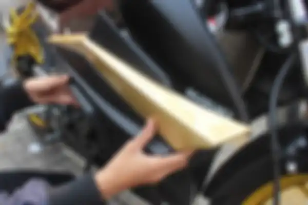 Pasang Half Fairing di Suzuki GSX-S150 (Gbr.2)