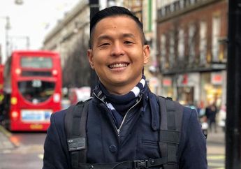 Cerita Haru Ernest Prakasa Ketika Jabat Tangan dengan Presiden Jokowi