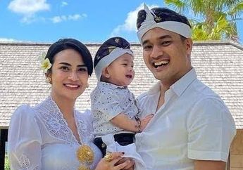 Ini Doa Polos Gala Sky Saat Ziarah Peringati 3 Tahunan ke Makam Vanessa Angel dan Bibi Ardiansyah