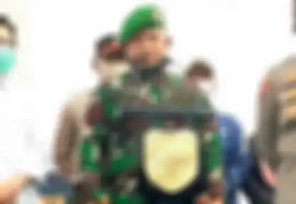 Panglima Daerah Komando Militer Jaya/Jayakarta (Pangdam Jaya) TNI AD, Mayjen TNI Dudung Abdurachman (tengah), seusai apel kesiapan bencana dan pilkada serentak, di Lapangan Silang Monas, Jakarta Pusat, Jumat (20/11/2020) pagi.