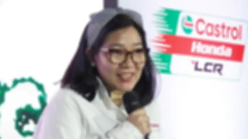 Enjelita Jahja, President Director PT Castrol Indonesia, "siswa-siswi SMK mendapatkan pelatihan yang komprehensif tentang pengetahuan oli, teknik mesin yang bermanfaat dan aplikatif". 