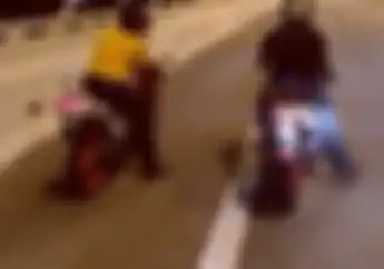 Perang Bintang.. Kawasaki Serpico Diadu Sama Honda NSR 150SP, Kencang Mana?