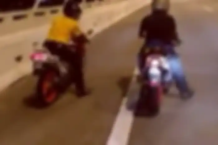 Kawasaki Serpico Diadu Bareng Honda NSR 150