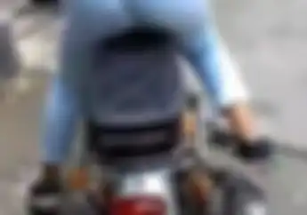 Gila! Orang Ini Ngengkol Honda CB Bermesin Tiger Susah Banget, Kenapa Ya?