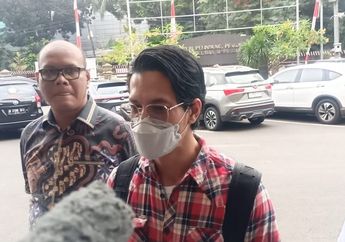 Berdalih Salat, Edward Akbar Lari Usai Jalani Pemeriksaan Polisi Terkait Kasus Dugaan Penggelapan Kendaraan yang Dilaporkan Kimberly Ryder