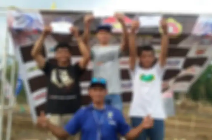 Juara gelaran grasstrack Tasikmalaya
