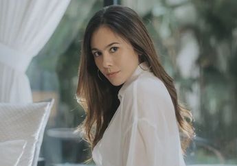 Wulan Guritno Bergaya Kenakan Dress Bodycon Ketat, Tampilkan Tubuh Body Goals Idaman!