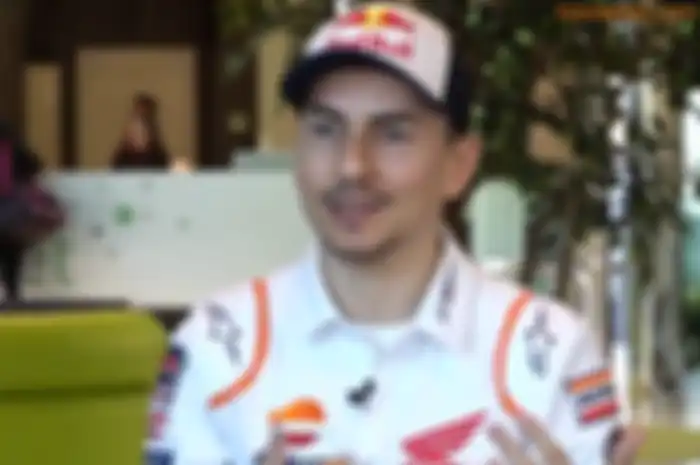 Jorge Lorenzo pertama kali berseragam Repsol Honda