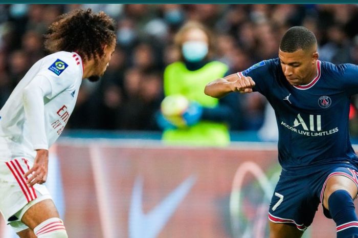 Masa depan Kylian Mbappe di Paris Saint-Germain masih belum jelas, Presiden Les Parisiens, Nasser Al-Khelaifi, membuka mulut.