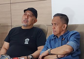 &lsquo;Terima Kasih Banyak Semua,&rsquo; Tak Kuasa Tahan Tangis, Istri Miing Bagito Langsung Ucapkan Hal Ini pada Indro Warkop yang Datang Jenguk Suaminya