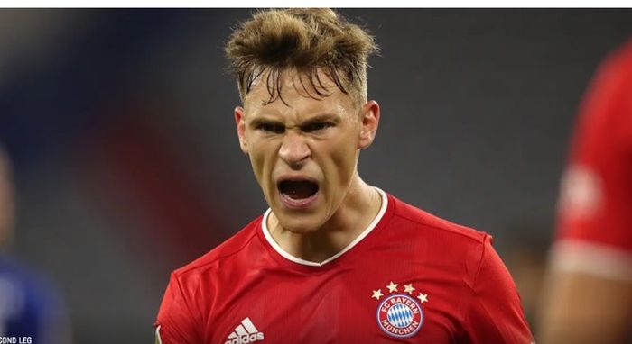 Gelandang Bayern Muenchen, Joshua Kimmich, masuk dalam daftar incaran bursa transfer Barcelona musim panas 2023 nanti.