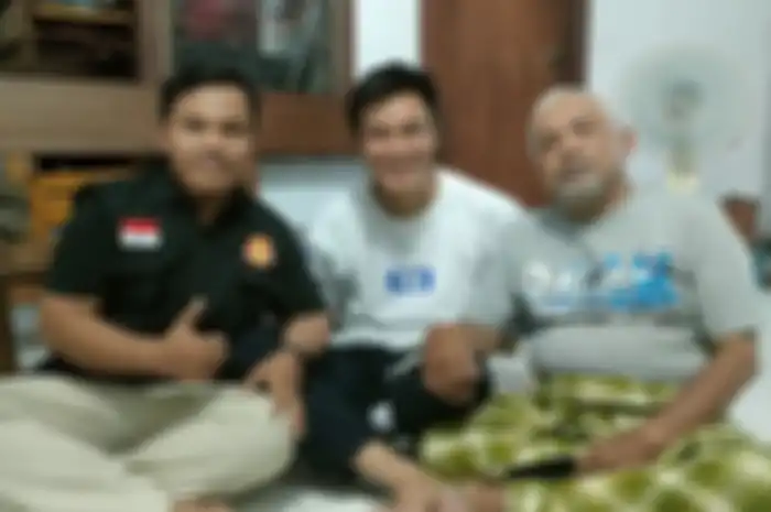 Foto kakek Suhud membalas tatapan Baim Wong dengan tawa dan canda itu langsung mendapatkan banyak respons dari netizen.