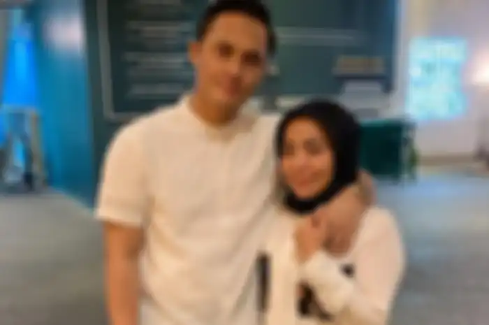 Fadel Islami dan Muzdalifah