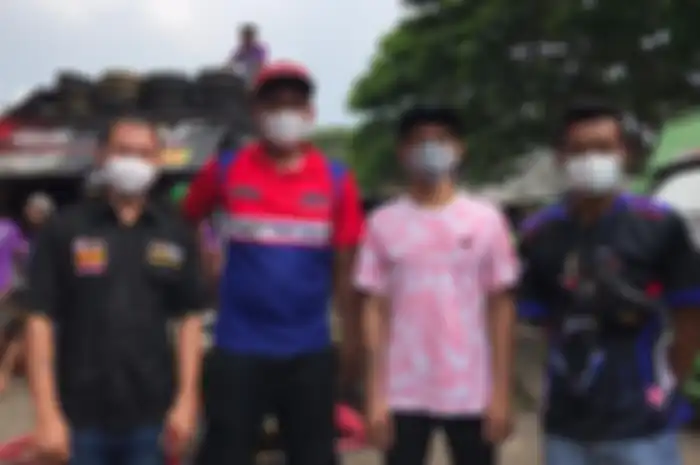 Hendriansyah (kiri), Arya mahendra (Kiri tengah), Wawan Hermawan (kanan tengah) Dedy Permadi (kanan)