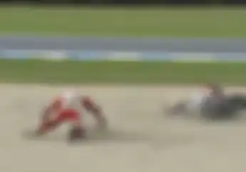 Jorge Lorenzo Jatuh Keras di Latihan Resmi 3 MotoGP Australia, Kaki Kiri Bermasalah