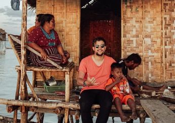 Lama Hilang dari Layar Kaca Hingga Pernah Banting Setir Jadi Pedagang Pisang Goreng, Tampilan Rumah Mewah yang Pernah Ditinggali Aktor Ganteng ini Jadi Sorotan