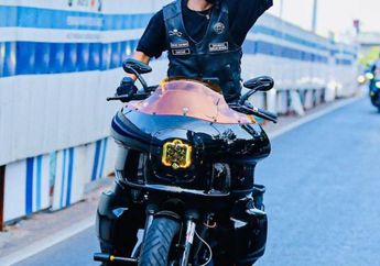 Teruskan Hobi Ustaz Jefri Al Buchori, Abidzar Al Ghifari Tunggangi Moge Demi Lakukan Hal Ini