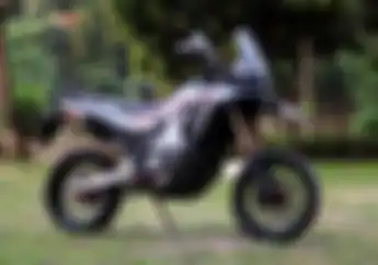 Lebih Nyaman Buat Riding Harian, Honda CRF250 Rally Ubah Kaki-kaki Ala Supermoto