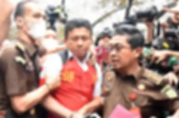 Terdakwa kasus pembunuhan berencana terhadap Brigadir J, Ferdy Sambo, sempat memberi uang ke Bharada E senilai 57 motor HOnda BeAT.