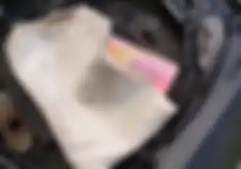 Tragis! Lagi Makan Bakso, Bagasi Honda BeAT Berserakan, Begitu Dicek Uang Puluhan Juta Raib Digondol Maling