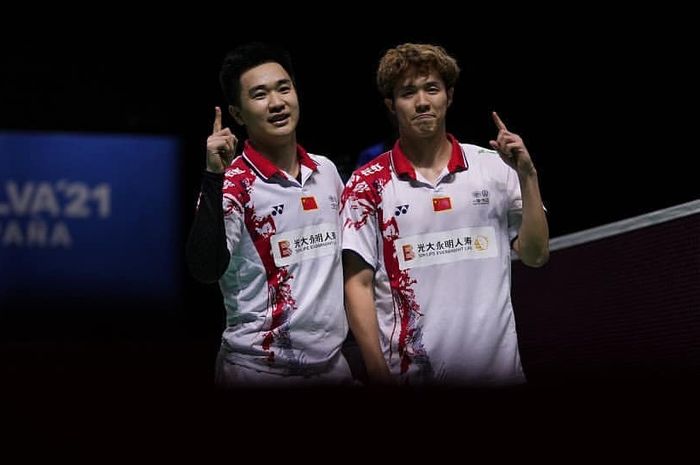 Ganda putra China, He Ji Ting/Tan Qiang merusak pesta ganda putra Indonesia di semifinal All England Open 2022.