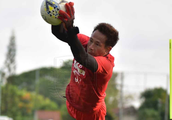 Tidak Hanya Ahli Menangkap Bola, Kiper Persib Ternyata Juga Jago dalam Olahraga Ini