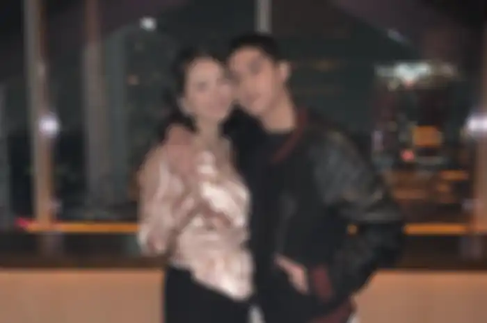 Al Ghazali Unggah Foto Peluk Mesra Sang Kekasih, Maia Estianty: Cie Calon..