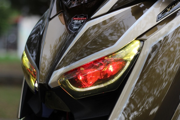 Ilustrasi Headlamp kinclong