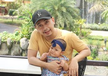 Baru Berusia 9 Bulan Sudah Diajak TikTokan, Putri Raditya Dika Bikin Netizen Tercengang: Bayi Manusia Tertular Virus TikTok!
