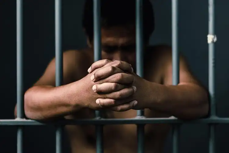 Laporin Debt Collector Yang Sebar Data Diri Kreditur, Bisa Nangis Selama 6 Tahun