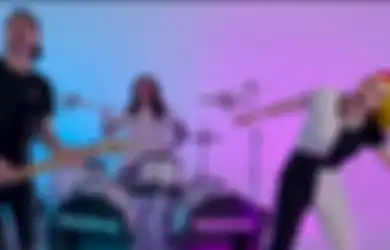 Siapin Eyeliner, 5 Band Emo Modern Ini Bakal Bawa Lo ke Nuansa 2000-an