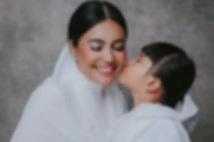 Denada dan Aisha Aurum.