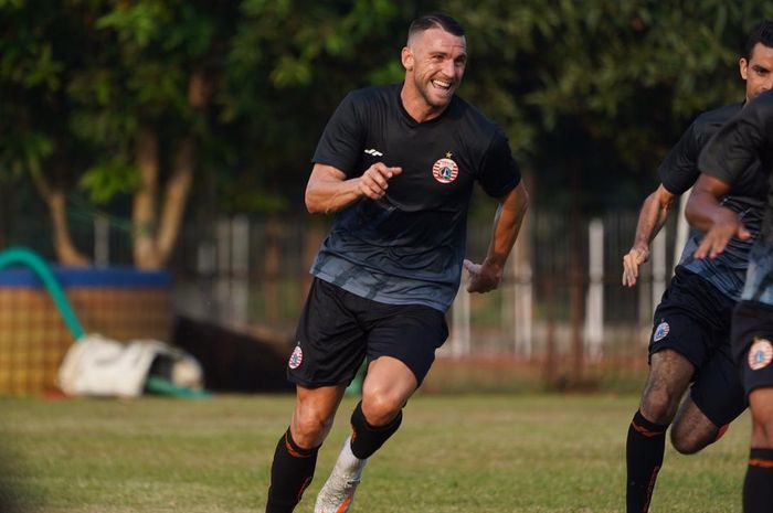 Marko Simic berlatih bersama skuad Persija Jakarta di Lapangan PS AU Halim Perdanakusuma, Jakarta, pada Senin (7/9/2020) sore WIB.