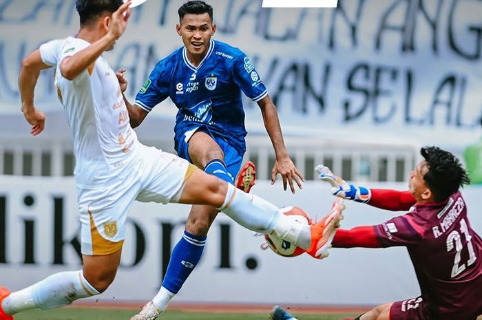 PSIS melawan Persela pada laga Championship 2025/2026 di Stadion Jatidiri, Semarang, Jawa Tengah, Minggu (15/2/2026).