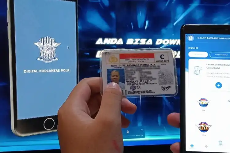 Gak Usah Panik, Sekarang Perpanjang SIM, Bayar Pajak, Bikin STNK Dan BPKB Motor Bisa Online Bro