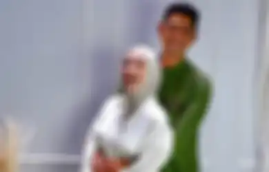 Ngepel Rumah dengan Kedua Tangannya, Begini Keseharian Arya Saloka yang Beda 180 Derajat dengan Sosok Aldebaran Ikatan Cinta, Imej Perlente Luntur Seketika