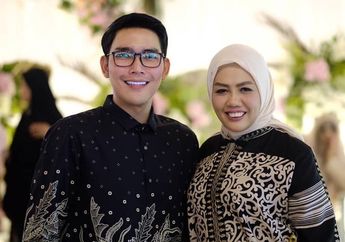 Tiba-tiba Singgung Perpisahan hingga Restu Orang Tua, Elly Sugigi Putus dari Kekasih Berondongnya?