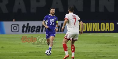 Bakal Hadapi Sang Sahabat, Marc Klok Beri Pesan ‘Nakal’ ke Nick KuipersJelang Duel Dewa United Vs Persib