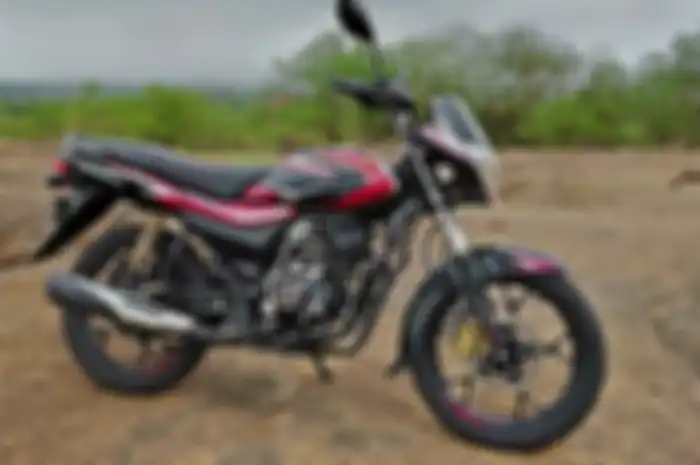 Bajaj Platina 110 H Gear BS6. 