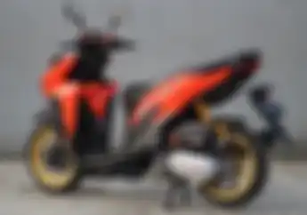 Ganteng Sekaligus Mewah! Honda Vario 150 Pakai Sokbreker Ohlins dan Pelek PCX , Cuma Buat Belanja